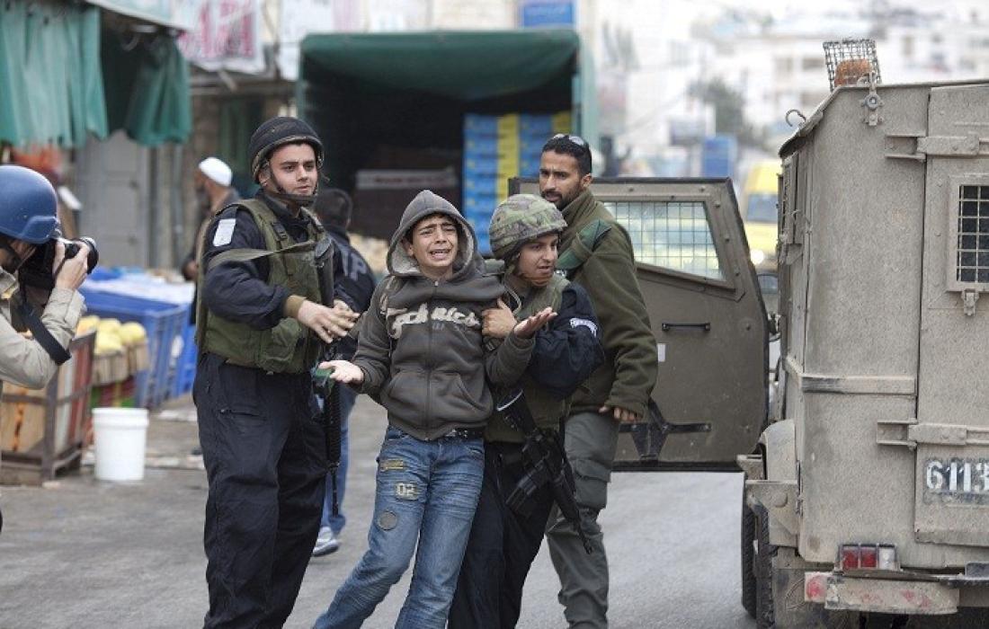 قوات الاحتلال تعتقل طفلين من حوارة جنوب نابلس