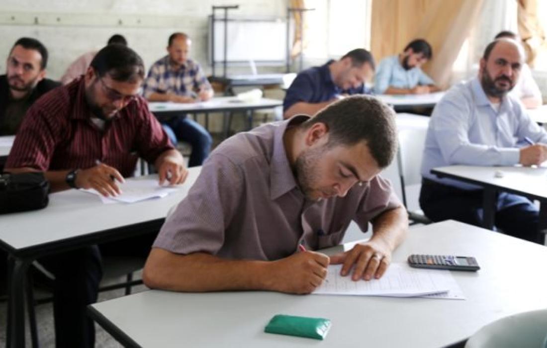 غزة امتحان مدير مدرسة