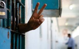 الاحتلال يحكم على أسير من جنين بالسجن عامين و8 أشهر