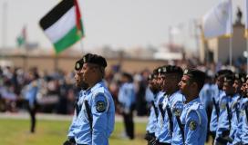 عناصر من الشرطة الفلسطينية بقطاع غزة  يشاركون في حفل تخرج (6).jpg