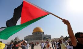 علم فلسطين بالأقصى.jpeg