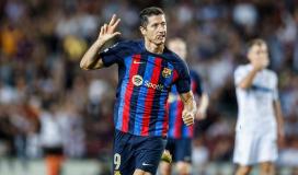 ليفاندوفسكي: الأخطاء سبب مغادرة برشلونة دوري الأبطال