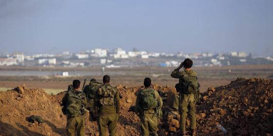 قوات الاحتلال على حدود غزة.jpeg